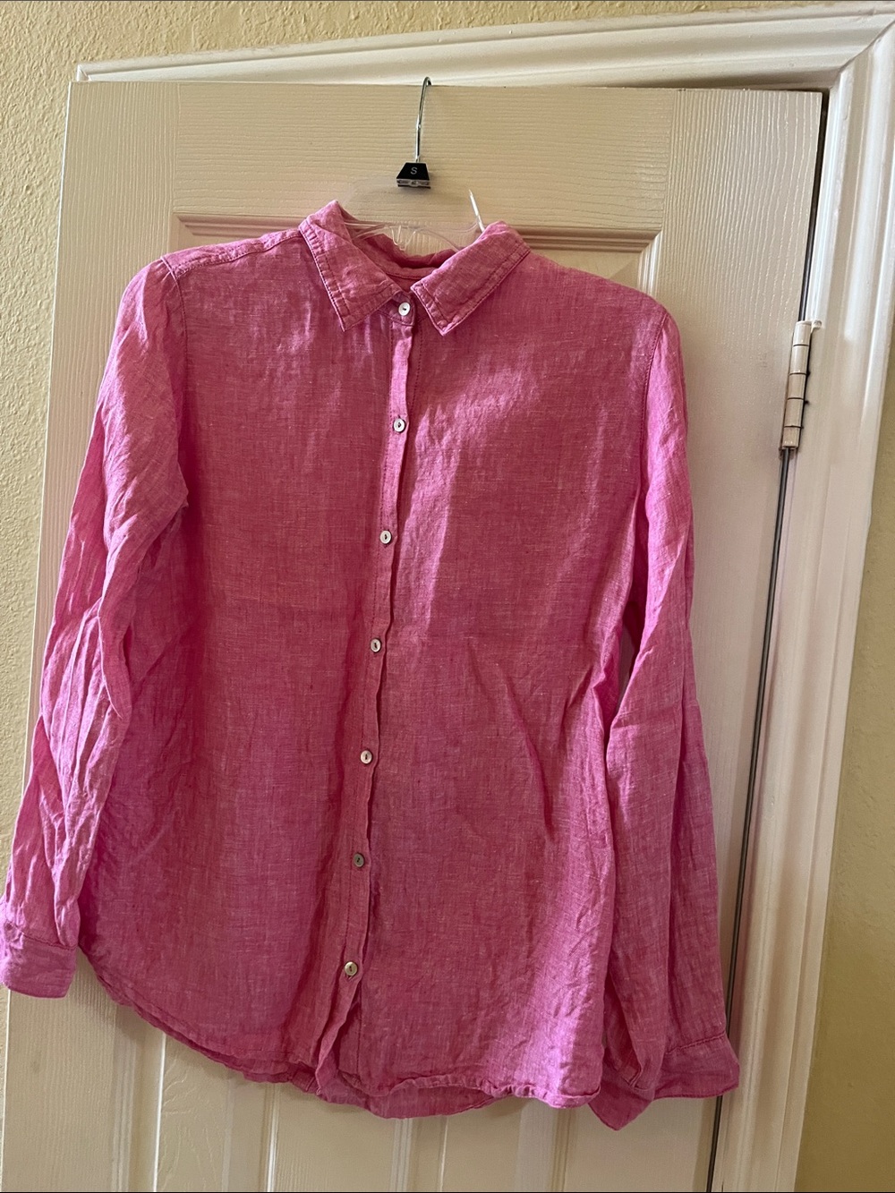 Casual Women’s Pink Button-Down Linen Shirt-Small